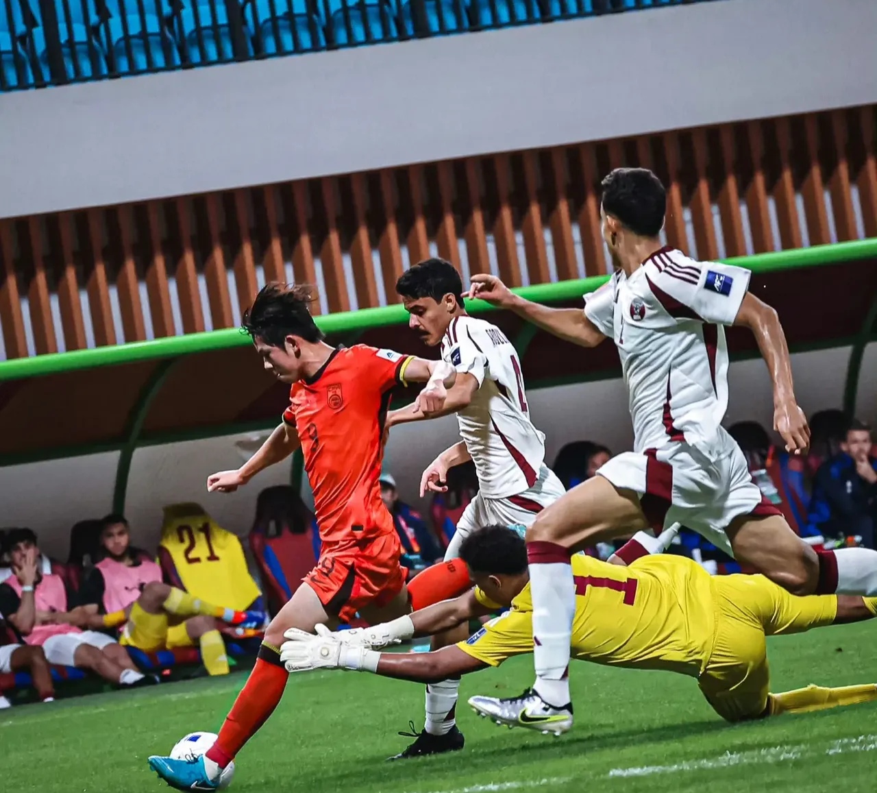 足球界再掀热潮，球队备战心态良好