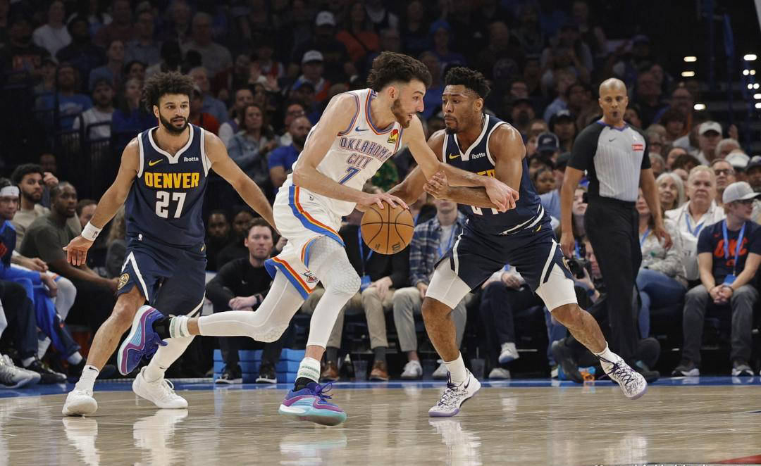 俄罗斯篮球超级联赛季后赛战况激烈