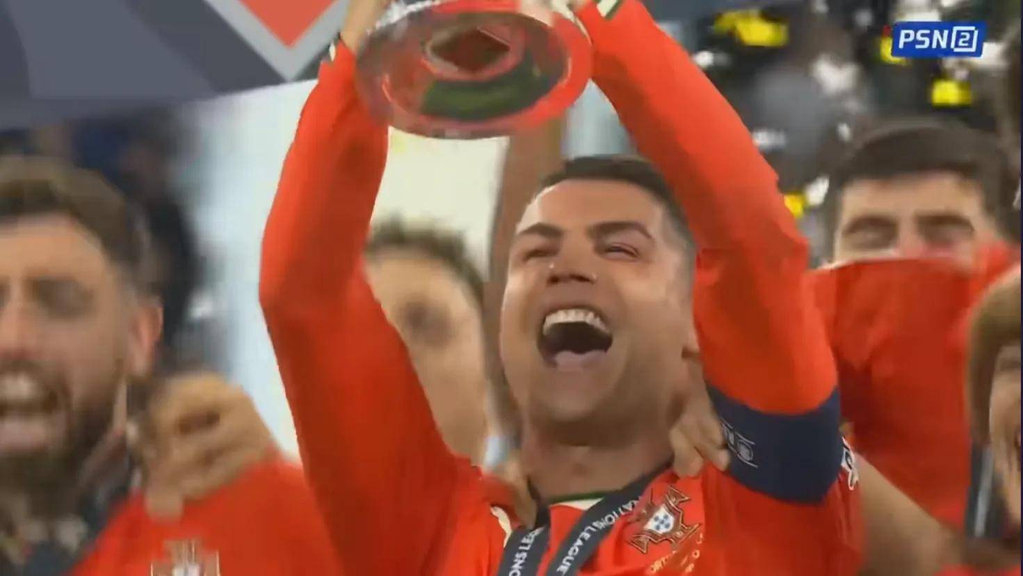 葡萄牙女足队员创造大逆转壮举 葡萄牙女足队员创造大逆转壮举