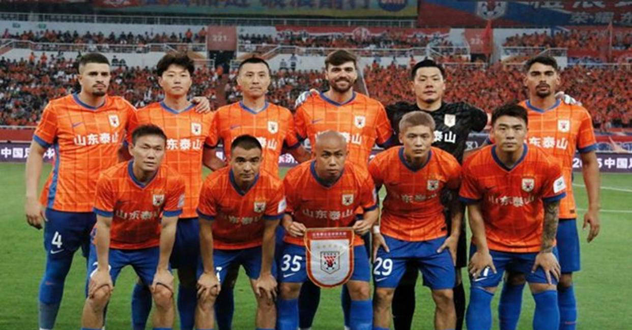 包含球队主力中后卫受伤，备战增添困难的词条