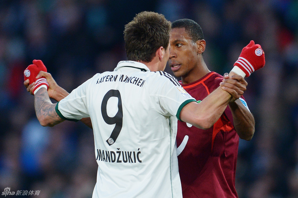 关于拜仁慕尼黑中场金基奇获得新合同，球队信心增强的信息