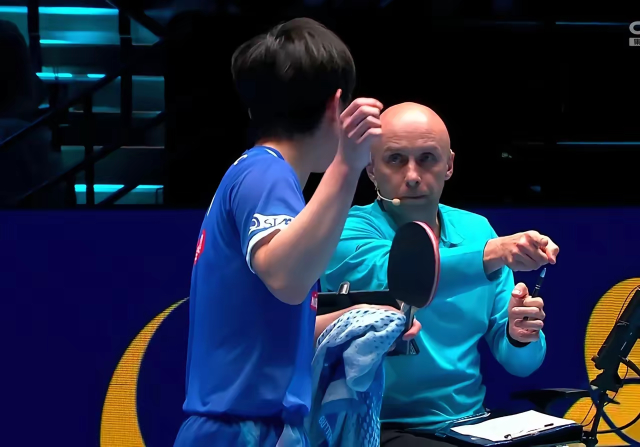 包含波兰乒乓球队绝地反击法国乒乓球队，张本智和高光表现的词条