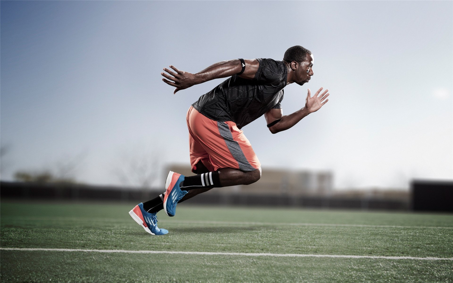 从独行侠血拼国王到世界杯接管者，伦纳德的统治力跨越赛场边界