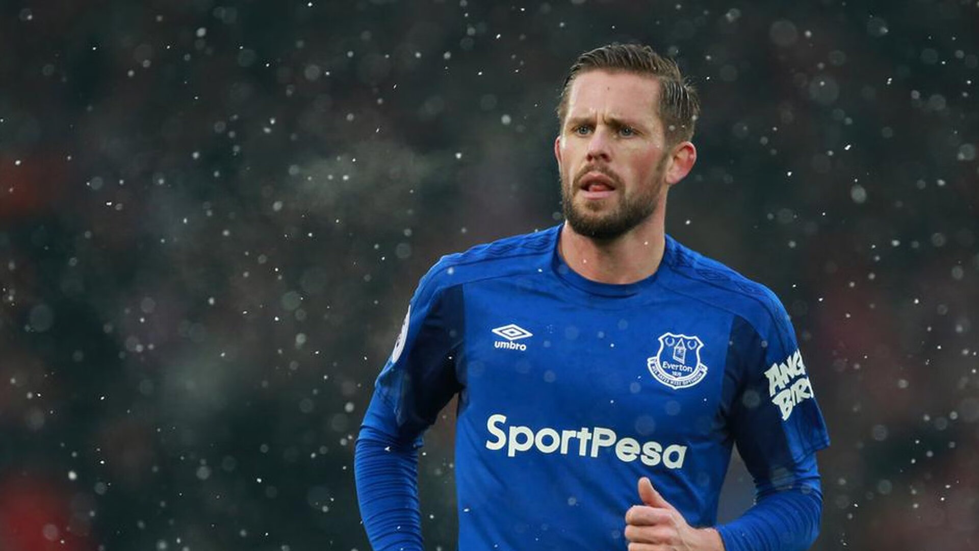 几内亚收割曼联，当资本足球遇上梅西的全面数据爆炸时代